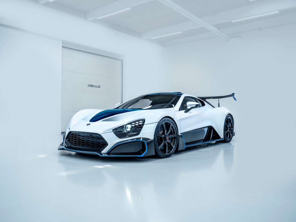 Zenvo TSR-S via Carsfera.com