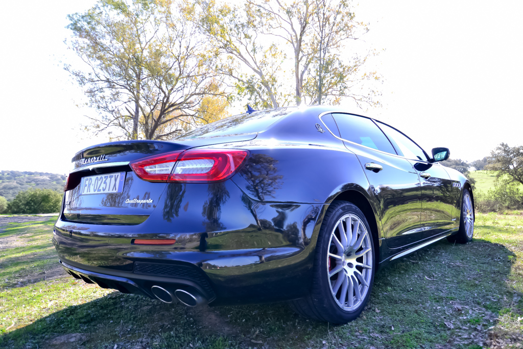 2019 Maserati SQ4 GrandSport via Carsfera.com