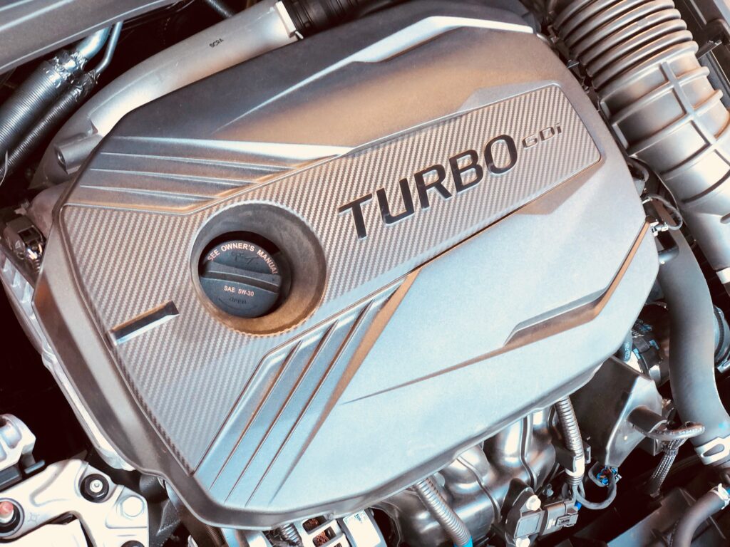 2020 Hyundai Veloster Turbo Ultimate via Carsfera.com