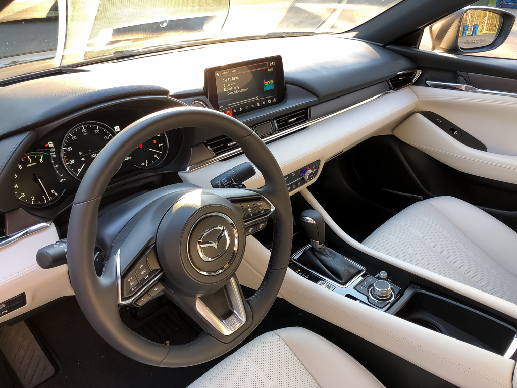 2020 Mazda6 Signature Turns Heads at All RPMs via Carsfera.com