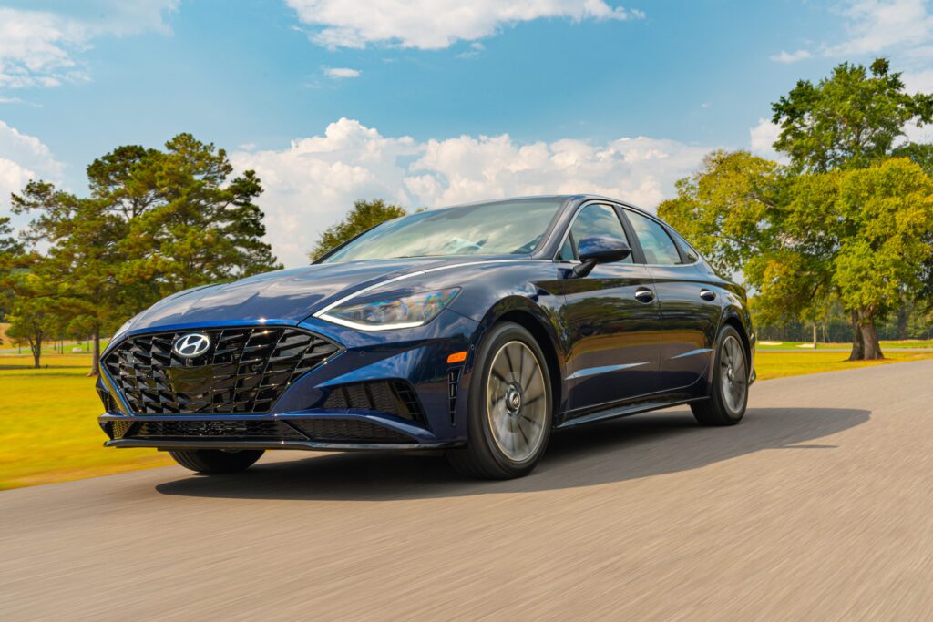 2020 Hyundai Sonata Limited Makes Luxury a Standard via Carsfera.com