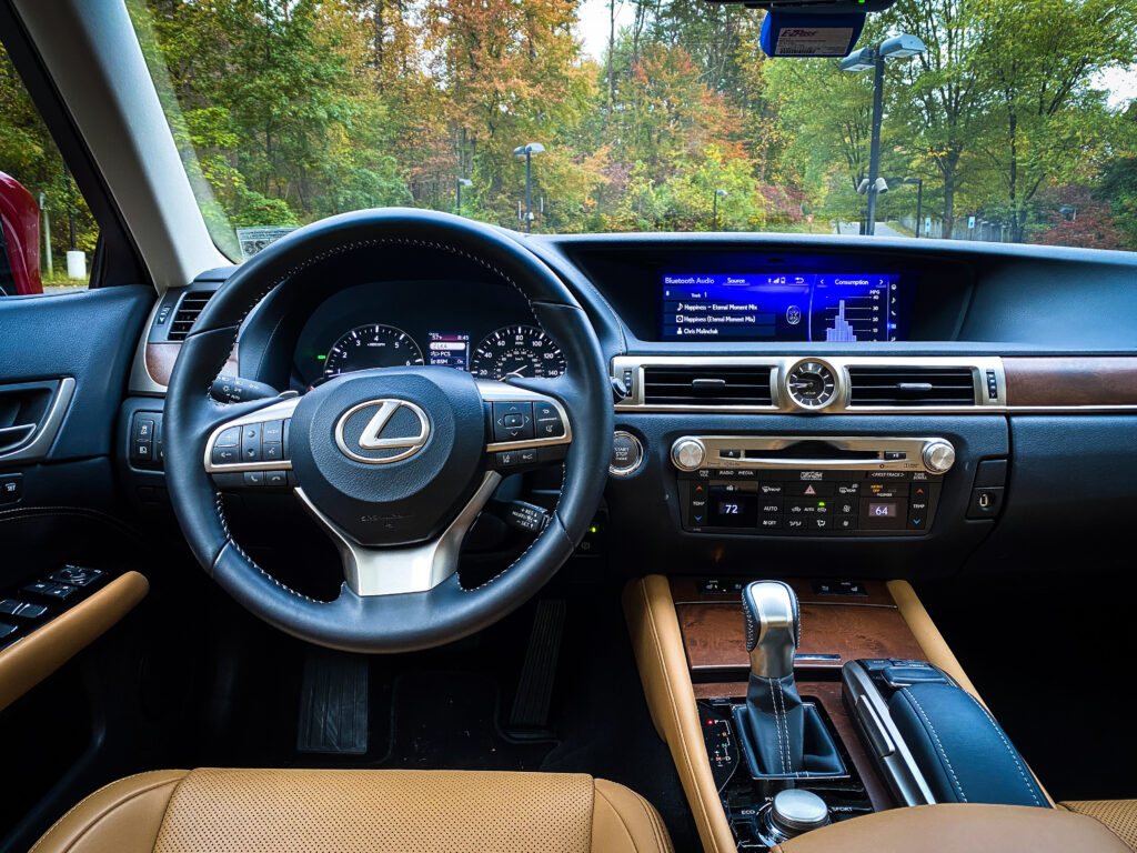 2020 Lexus GS350 AWD: CONFORT, STYLE AND FUN BEHIND THE WHEEL via Carsfera.com