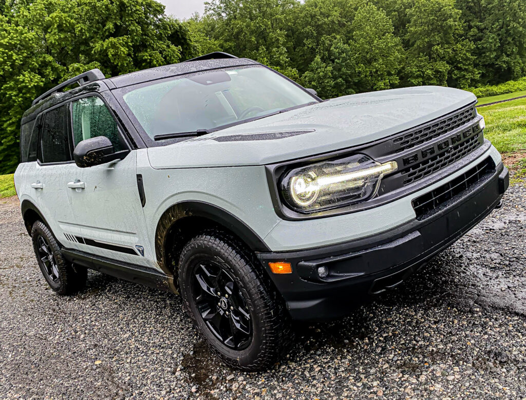 The 2021 Ford Bronco Sport Badlands – Why We Think Subaru and Jeep Should Be Concerned? via Carsfera.com