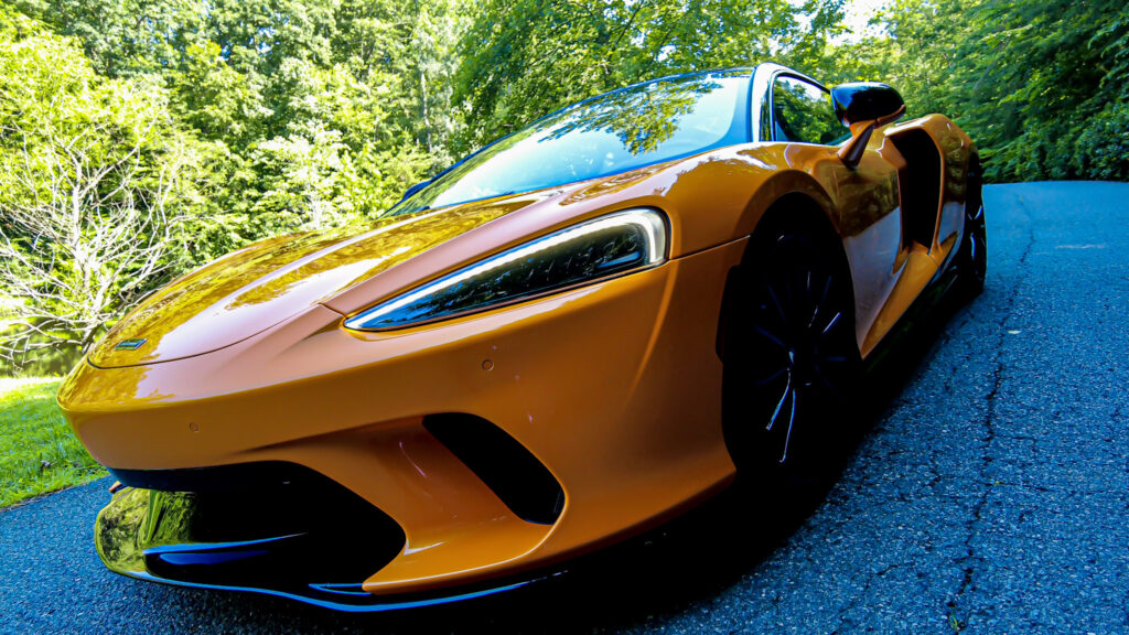 2021 McLaren GT, It's the Right Time FOR WHAT YOU LOVE via Carsfera.com