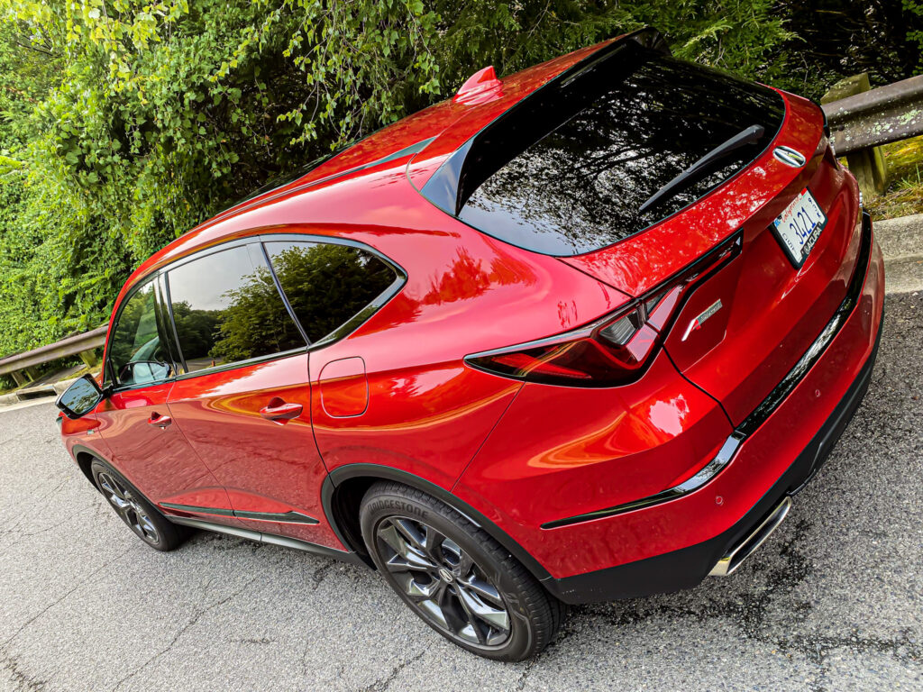 2022 Acura MDX SH-AWD via @Carsfera.com