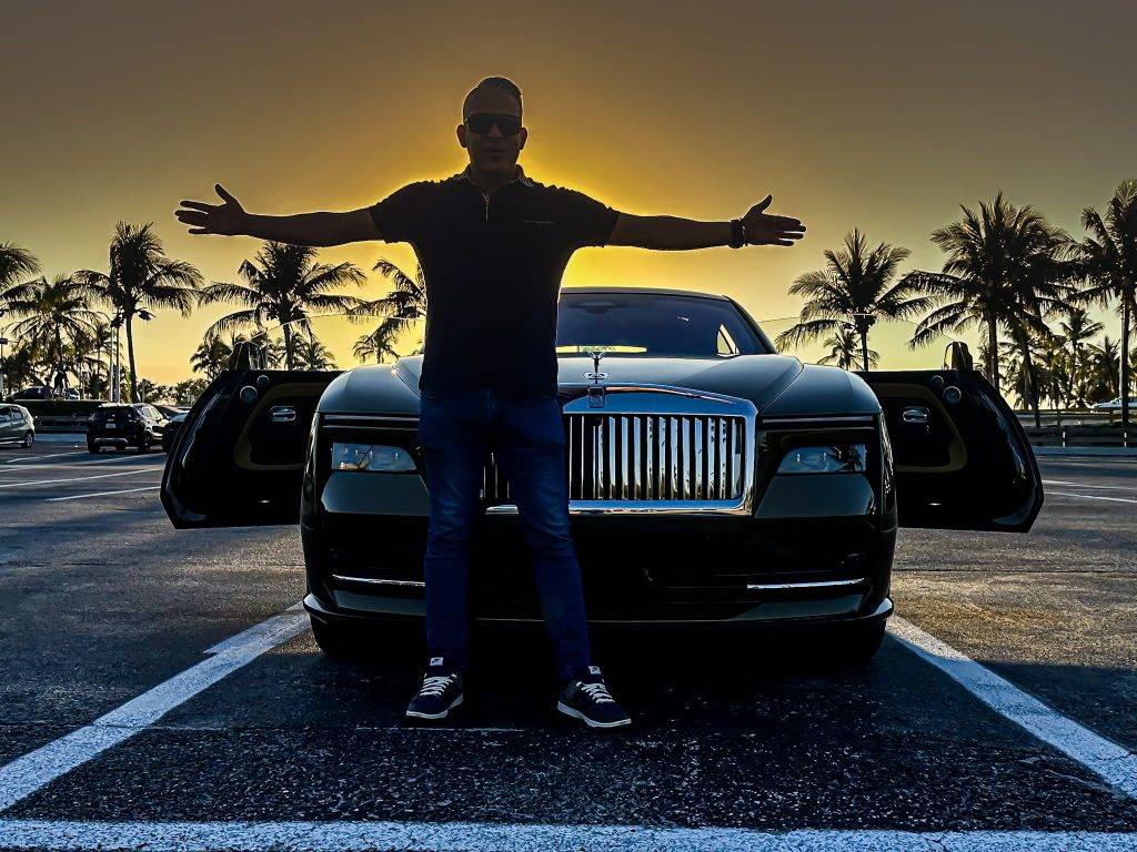 Rolls-Royce Spectre in Miami Beach. Visit Carsfera.com