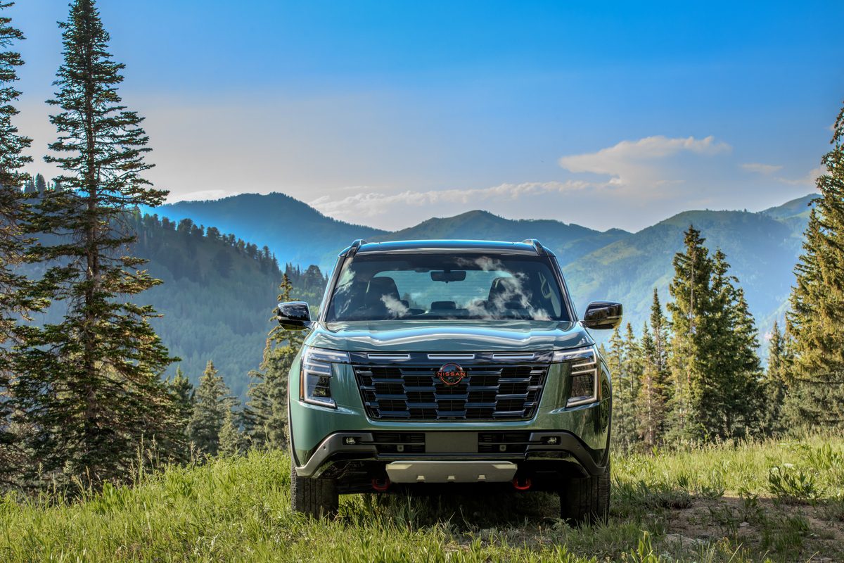 2025 Nissan Armada SUV showcasing its rugged design, advanced features, and off-road capabilities for adventure. Visit Carsfera.com