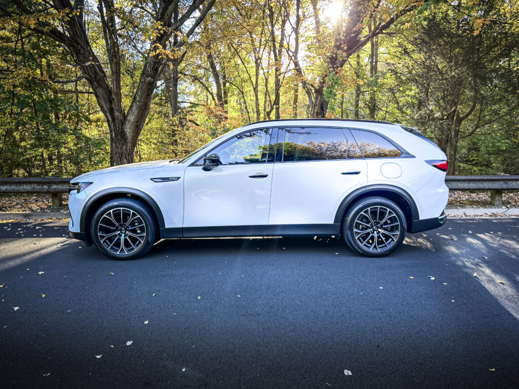 Mazda CX-70 PHEV