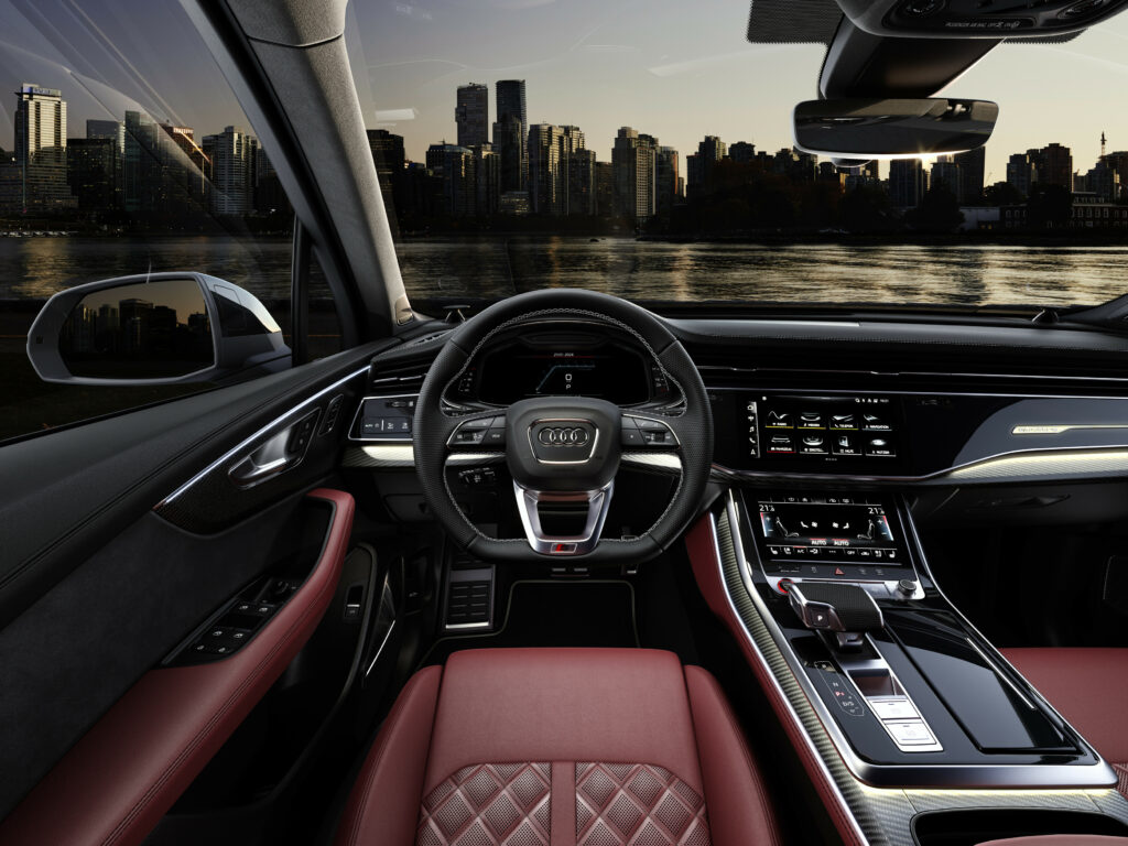 2025 Audi SQ7 Prestige: refined power, advanced tech, and luxury