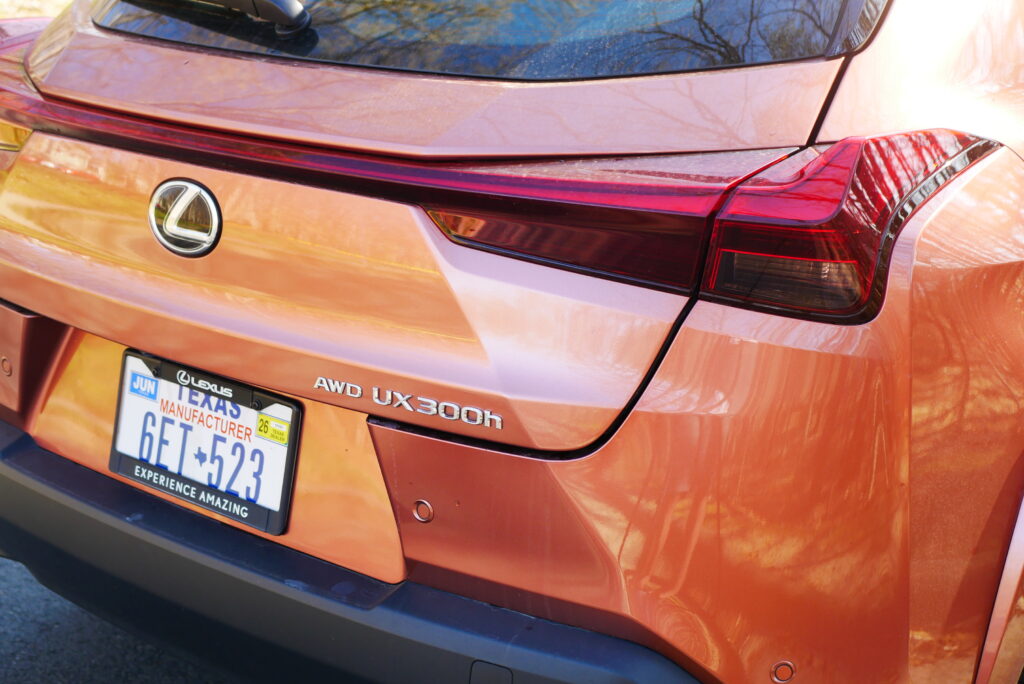 2025 Lexus UX 300h Premium AWD