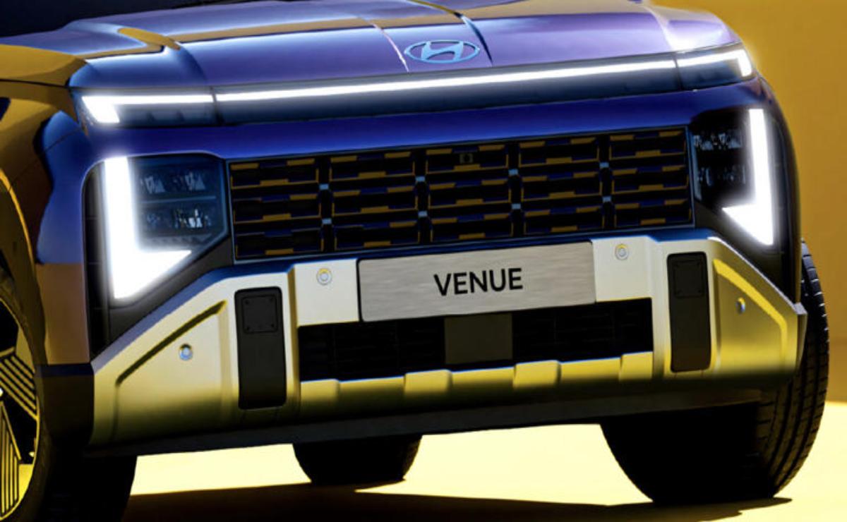 Close-up of a Hyundai Venue front grille and license plate.