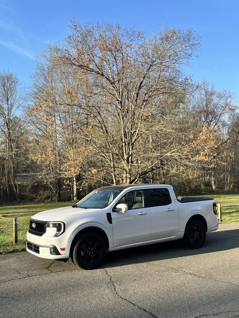 2025 Ford Maverick Lobo parked outdoors showcasing its street-performance design and compact truck proportions