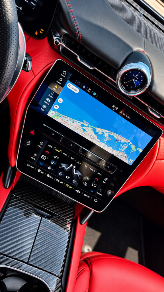 Carsfera_Maserati__High_Resolution